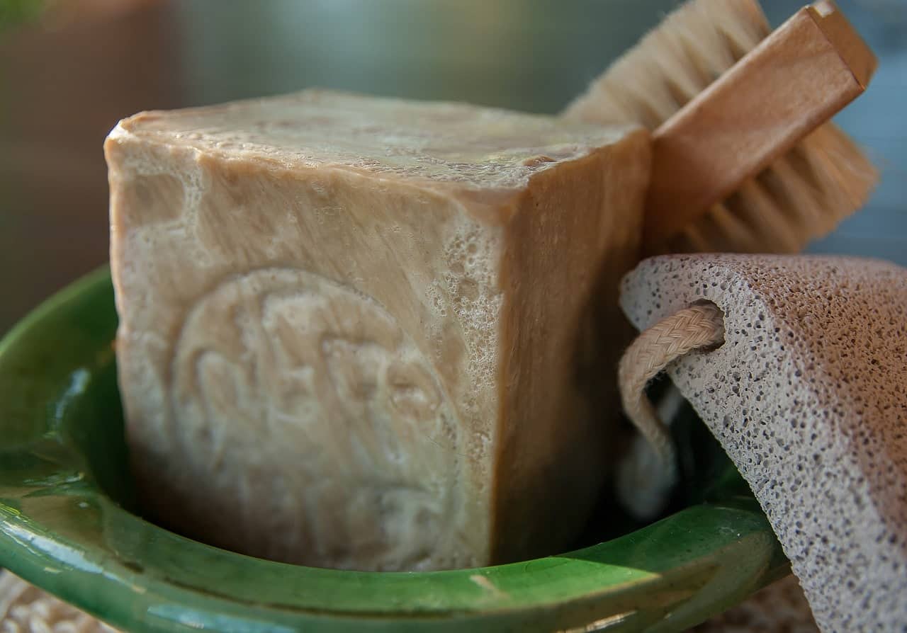 Feste Seife oder Duschgel - ein Vergleich | evencrafted.de ♥ DIY & Naturkosmetik Blog
